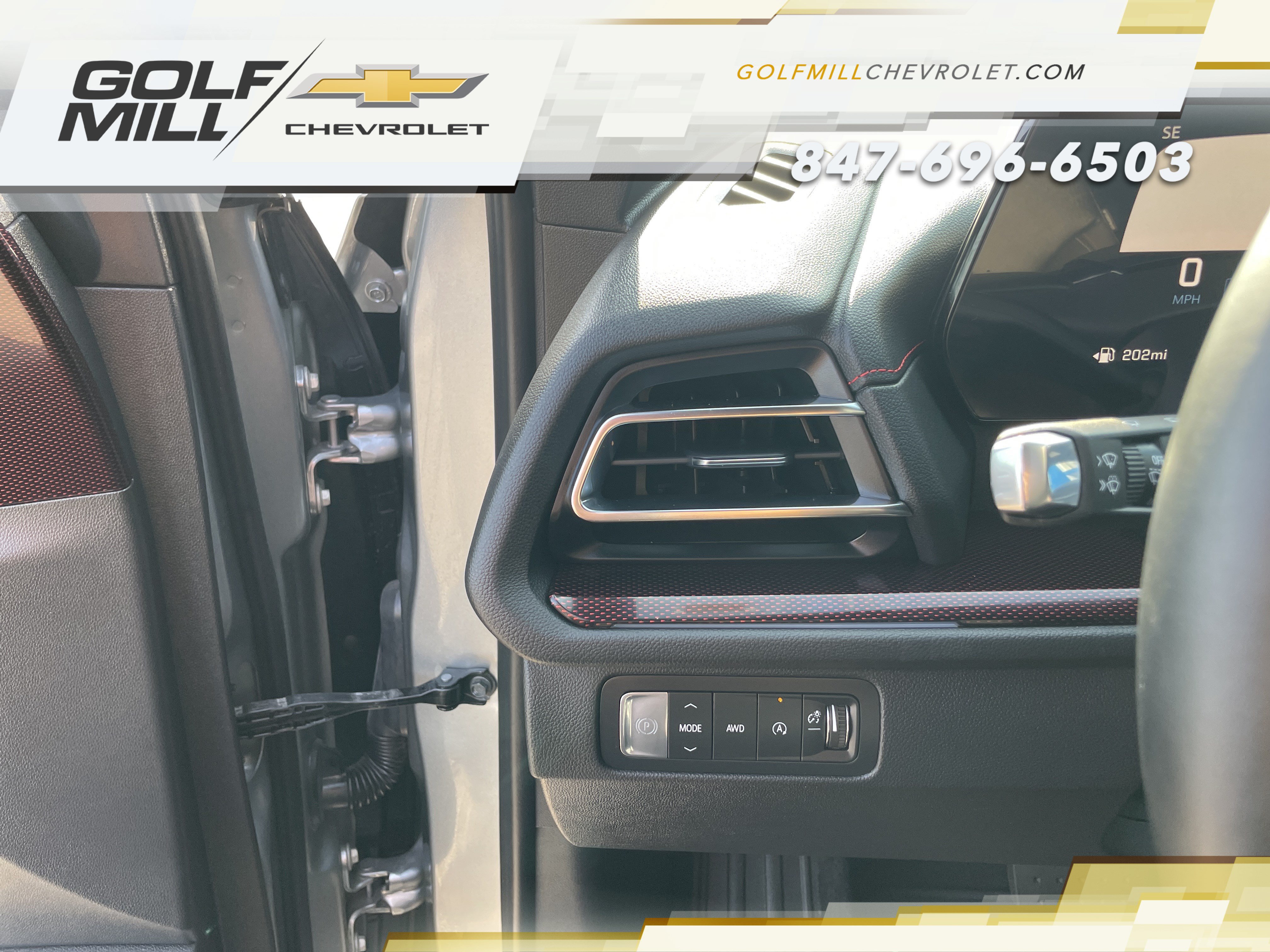 Used 2026 Chevrolet Traverse RS AWD/4WD image 17