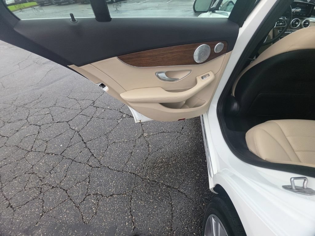 Used 2021 Mercedes-Benz C 300 4MATIC Sedan image 27