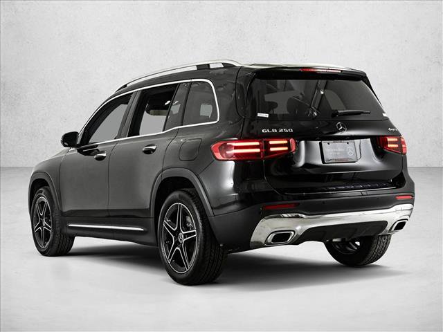 New 2026 Mercedes-Benz GLB 250 4MATIC image 8