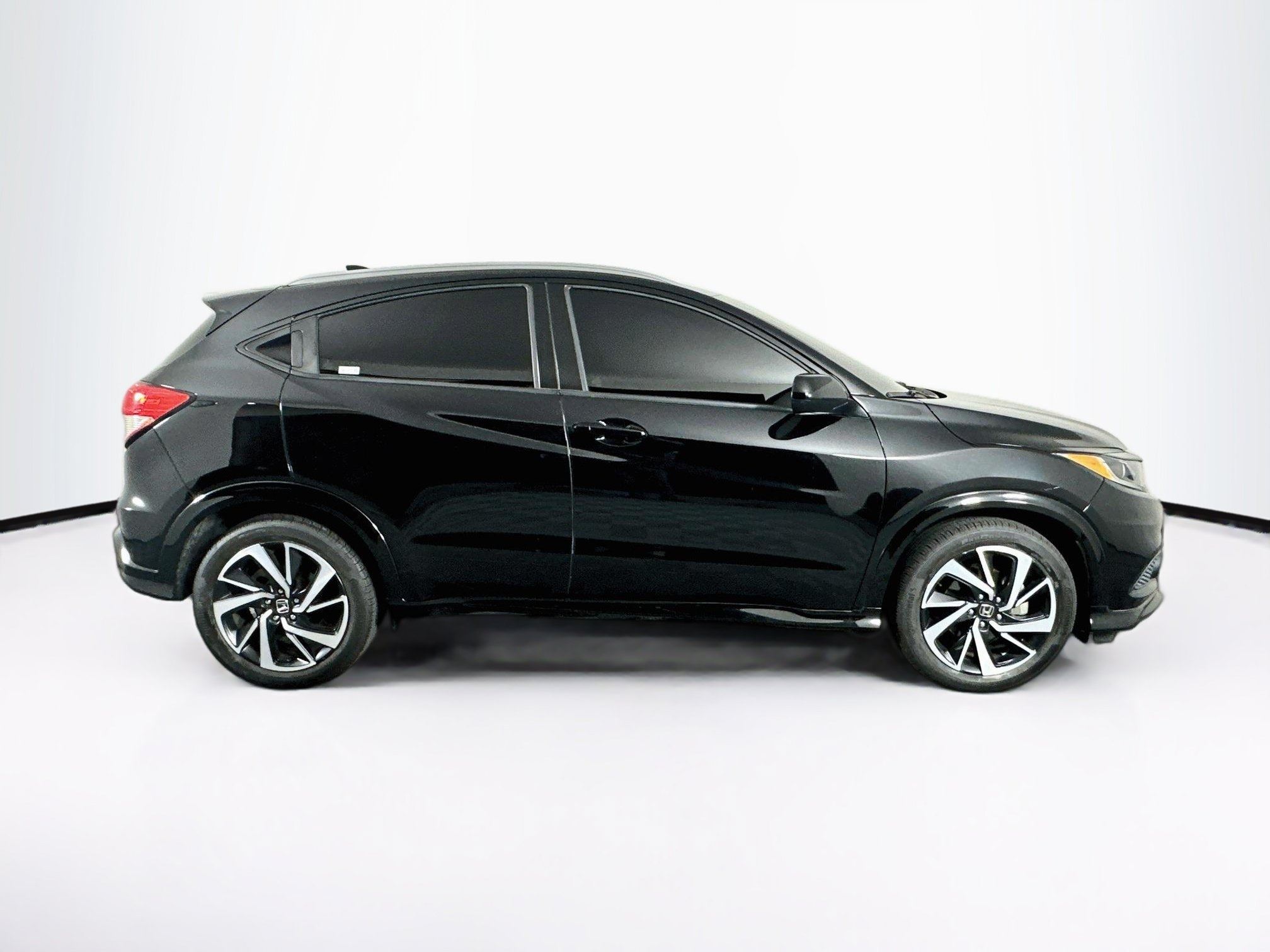 Used 2019 Honda HR-V Sport image 10