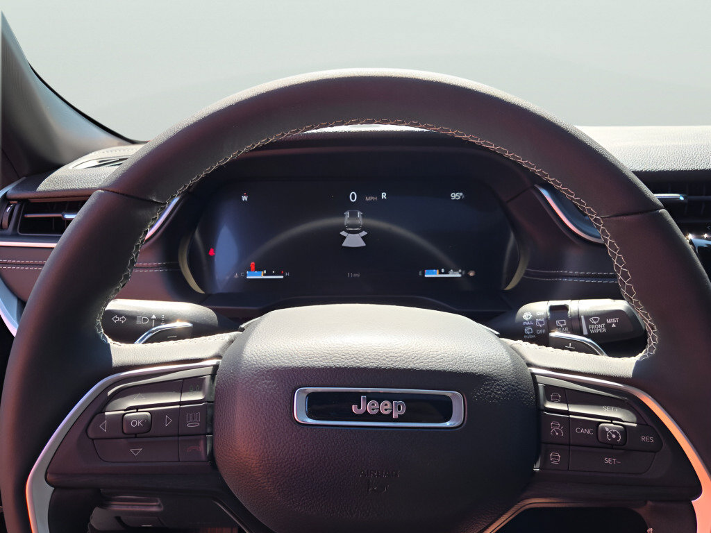 New 2026 Jeep Grand Cherokee Laredo X AWD/4WD image 35