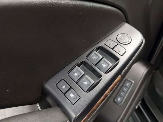 Used 2018 Chevrolet Tahoe LT image 10