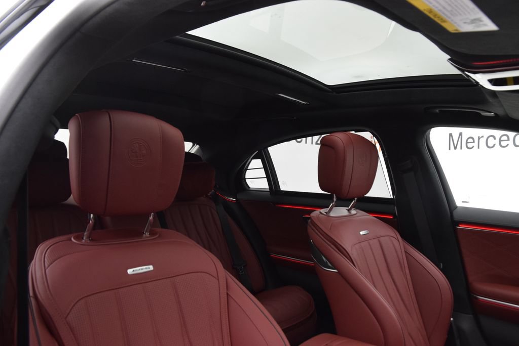 New 2026 Mercedes-Benz S 63 AMG S image 18