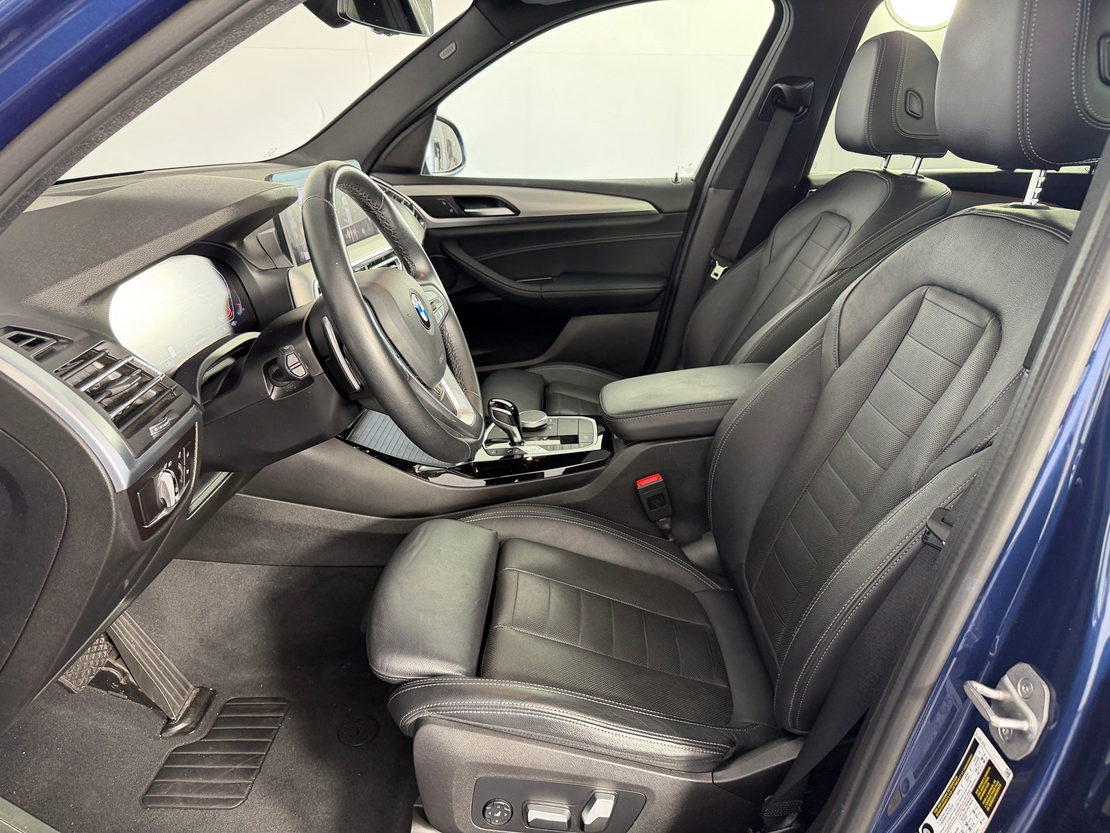 Used 2022 BMW X3 sDrive30i w/ Premium Package 2 RWD image 5