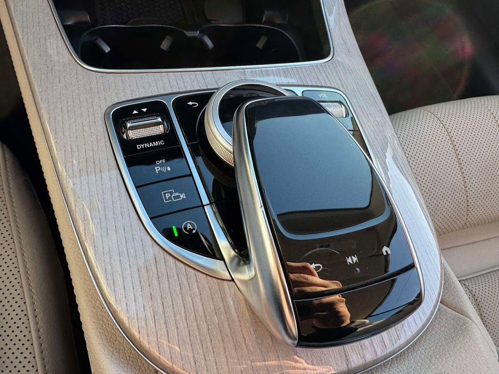 Used 2023 Mercedes-Benz E 450 4MATIC Cabriolet image 15