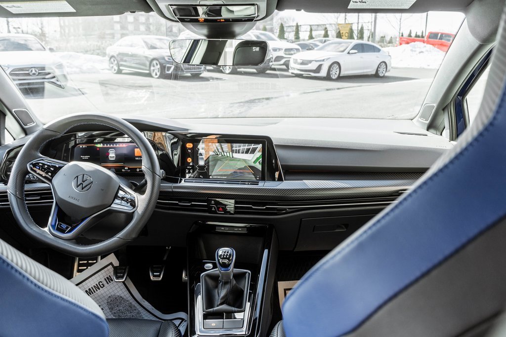 Used 2023 Volkswagen Golf 20th Anniversary Edition image 9