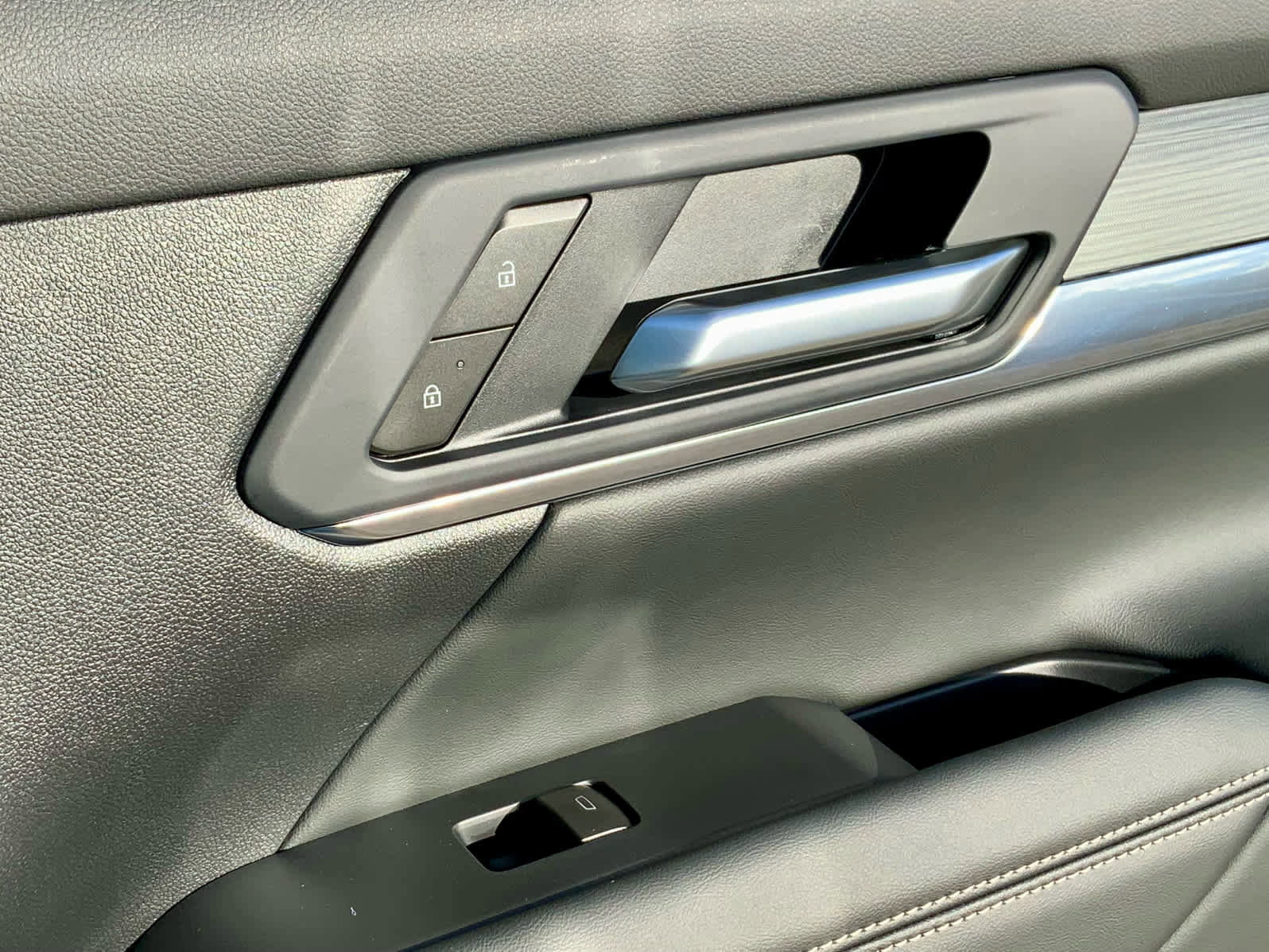 New 2026 GMC Terrain Elevation image 53