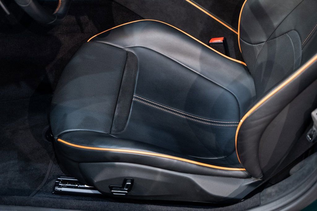 Certified 2022 Ferrari Roma image 25