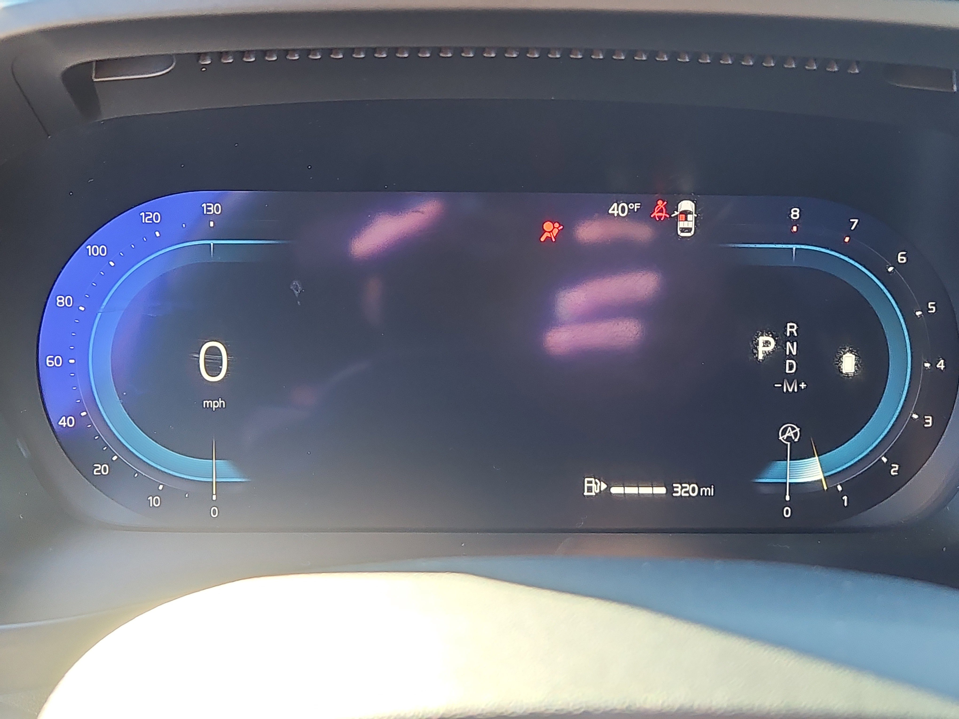 Used 2025 Volvo XC40 B5 Ultra w/ Climate Package image 25