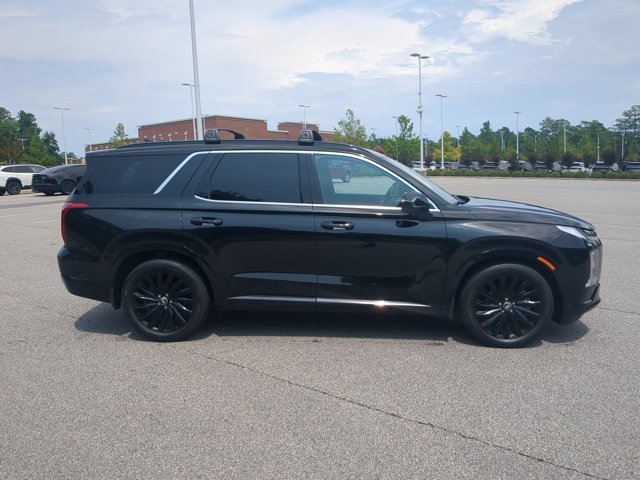 Used 2024 Hyundai Palisade Calligraphy AWD/4WD image 3