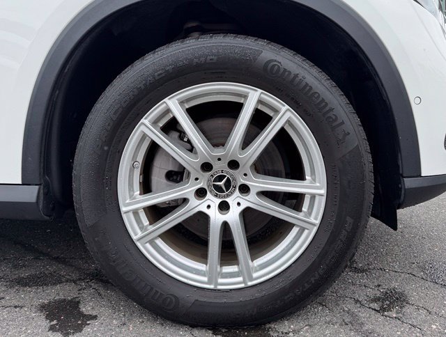Used 2023 Mercedes-Benz GLC 300 4MATIC image 11