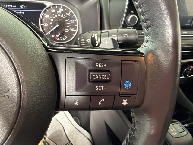 Used 2021 Nissan Rogue SV FWD image 15