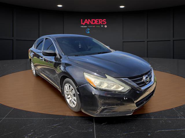 Used 2017 Nissan Altima 2.5 S w/ Power Driver Seat Package FWD image 5