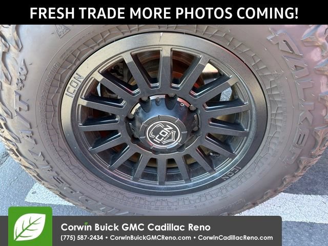 Used 2024 GMC Sierra 2500 Denali AWD/4WD image 8