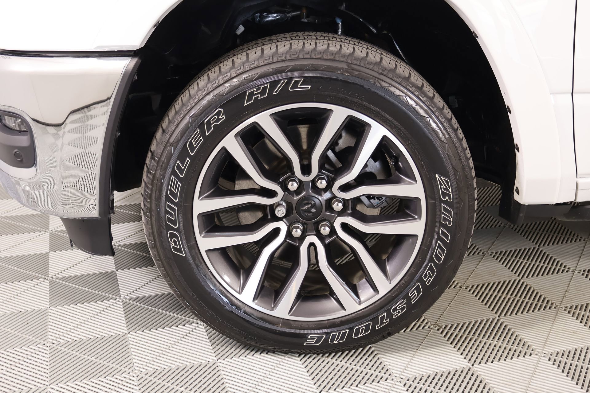 Used 2025 RAM 1500 Limited image 19