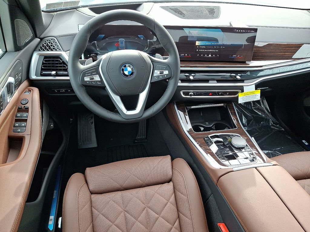 Used 2026 BMW X5 xDrive50e AWD/4WD image 2