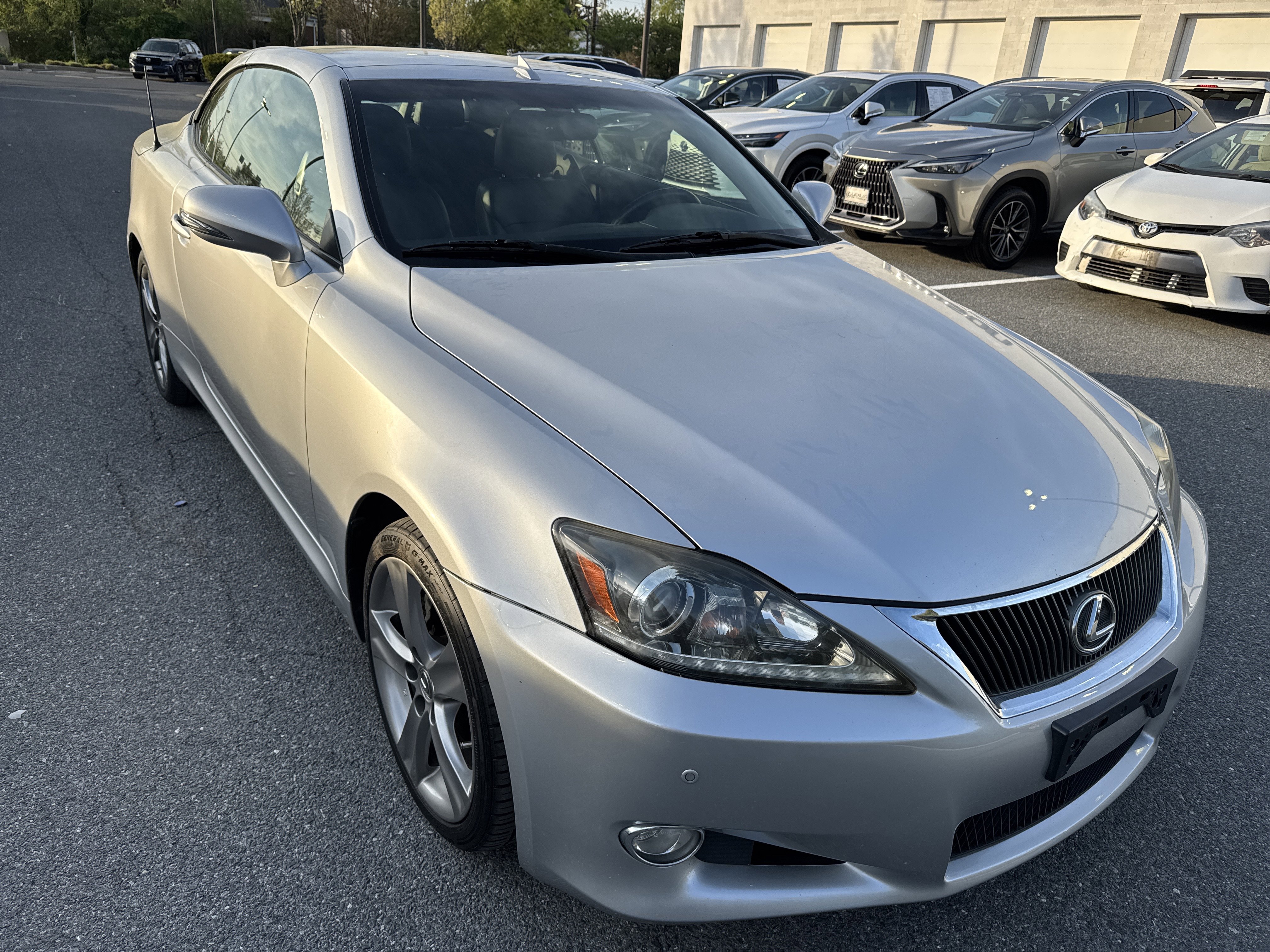 Used 2015 Lexus IS 250C w/ Navigation System Package image 2