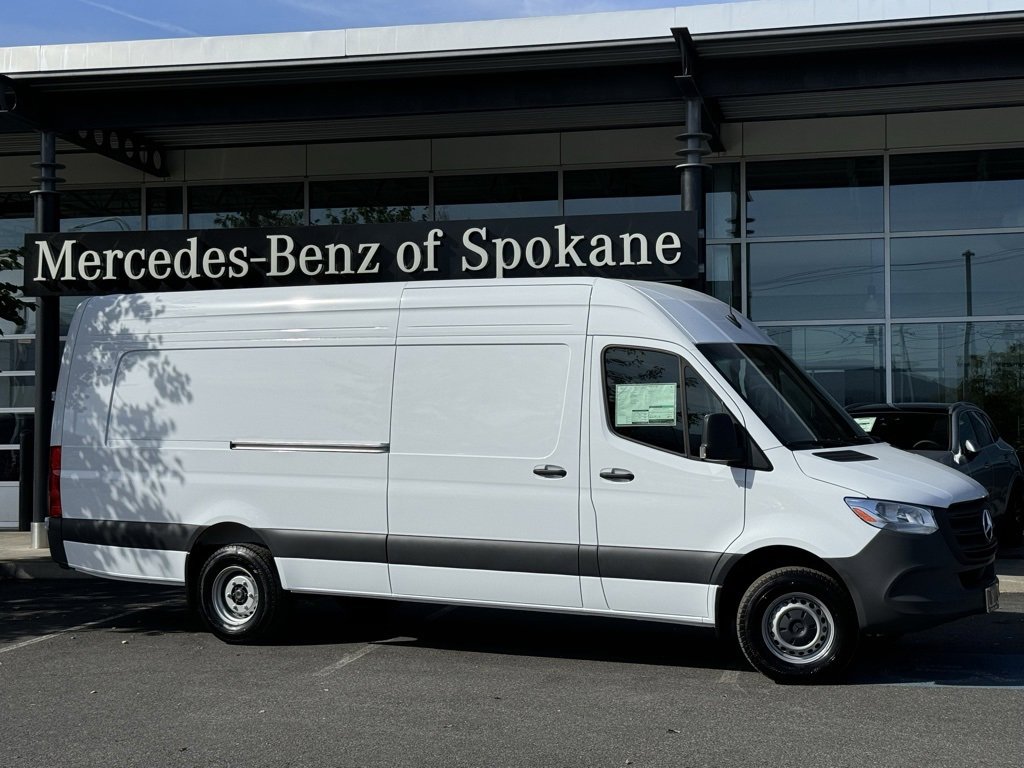 New 2025 Mercedes-Benz Sprinter 3500 image 1