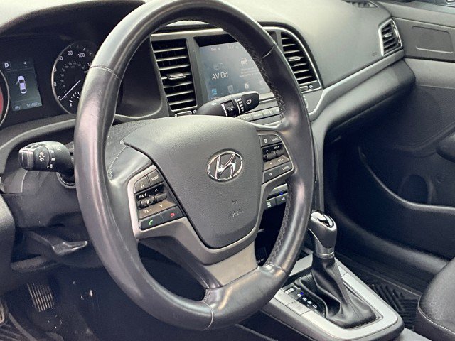 Used 2017 Hyundai Elantra Value Edition FWD image 4