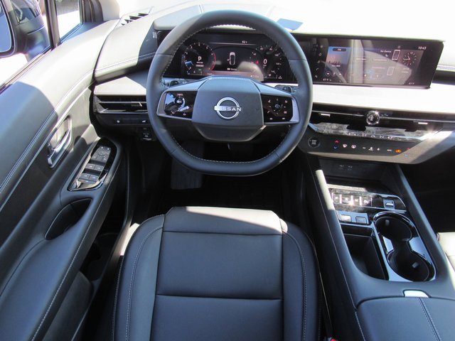 Used 2025 Nissan Murano SV image 14