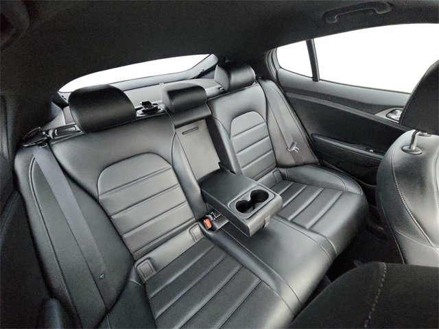 Used 2018 Kia Stinger GT2 image 18