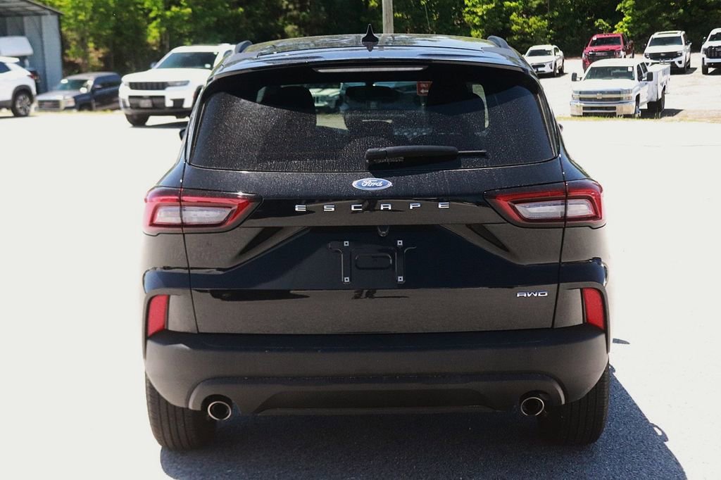 Used 2025 Ford Escape ST-Line AWD/4WD image 6