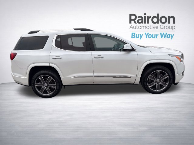 Used 2018 GMC Acadia Denali w/ Technology Package AWD/4WD image 8