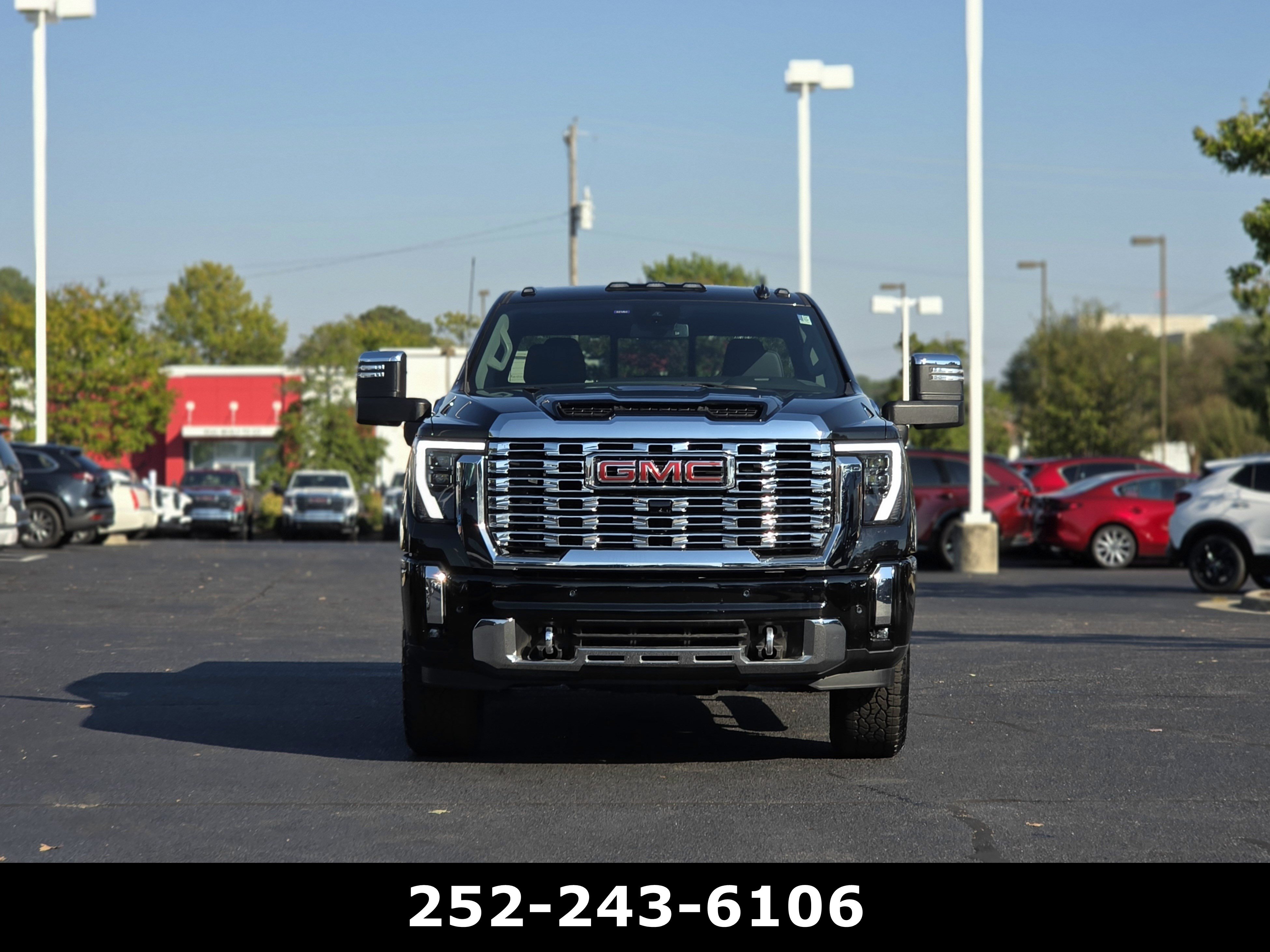 Used 2026 GMC Sierra 2500 Denali AWD/4WD image 18