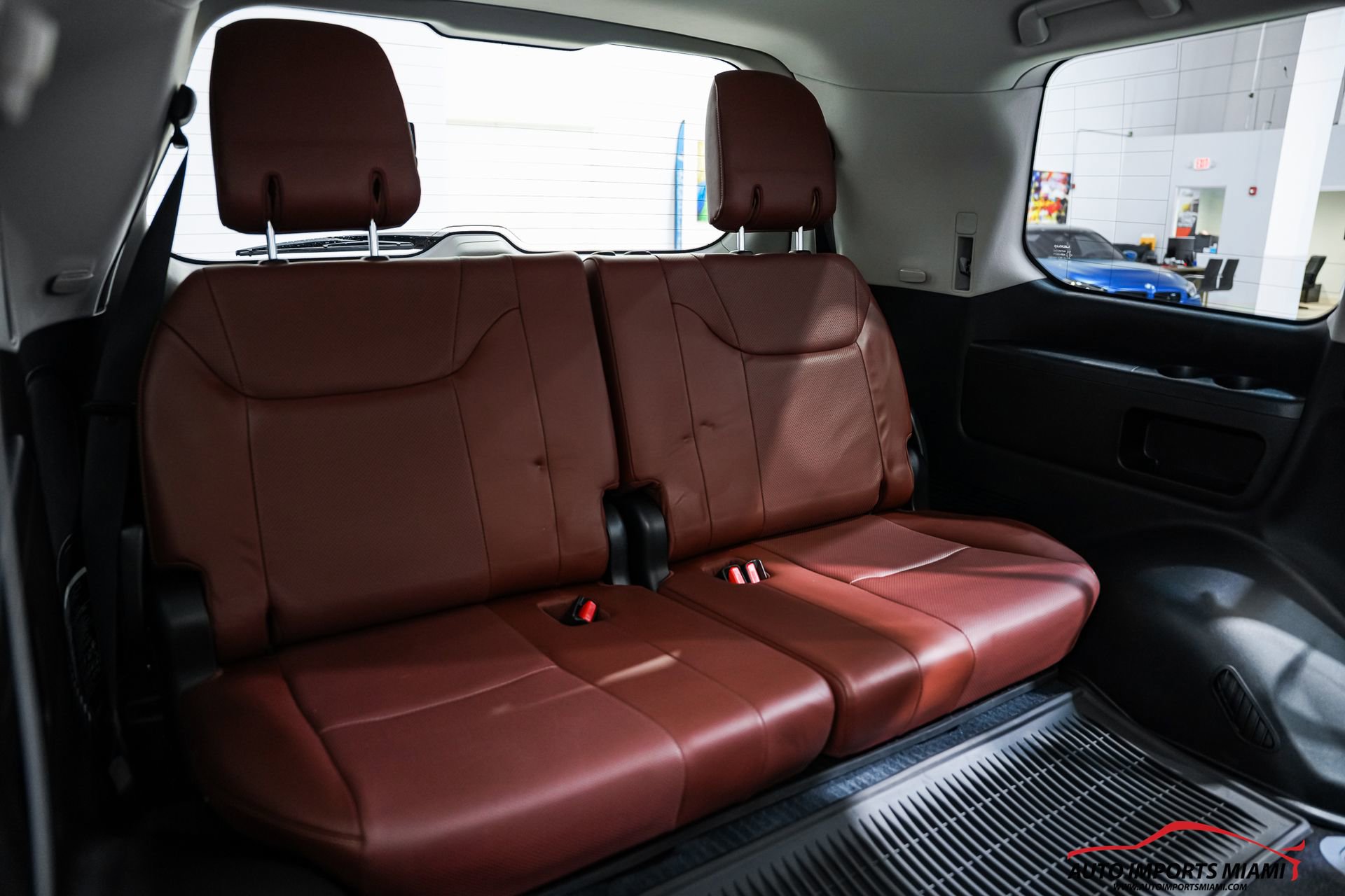 Used 2021 Lexus LX 570 4WD w/ Luxury Package image 66