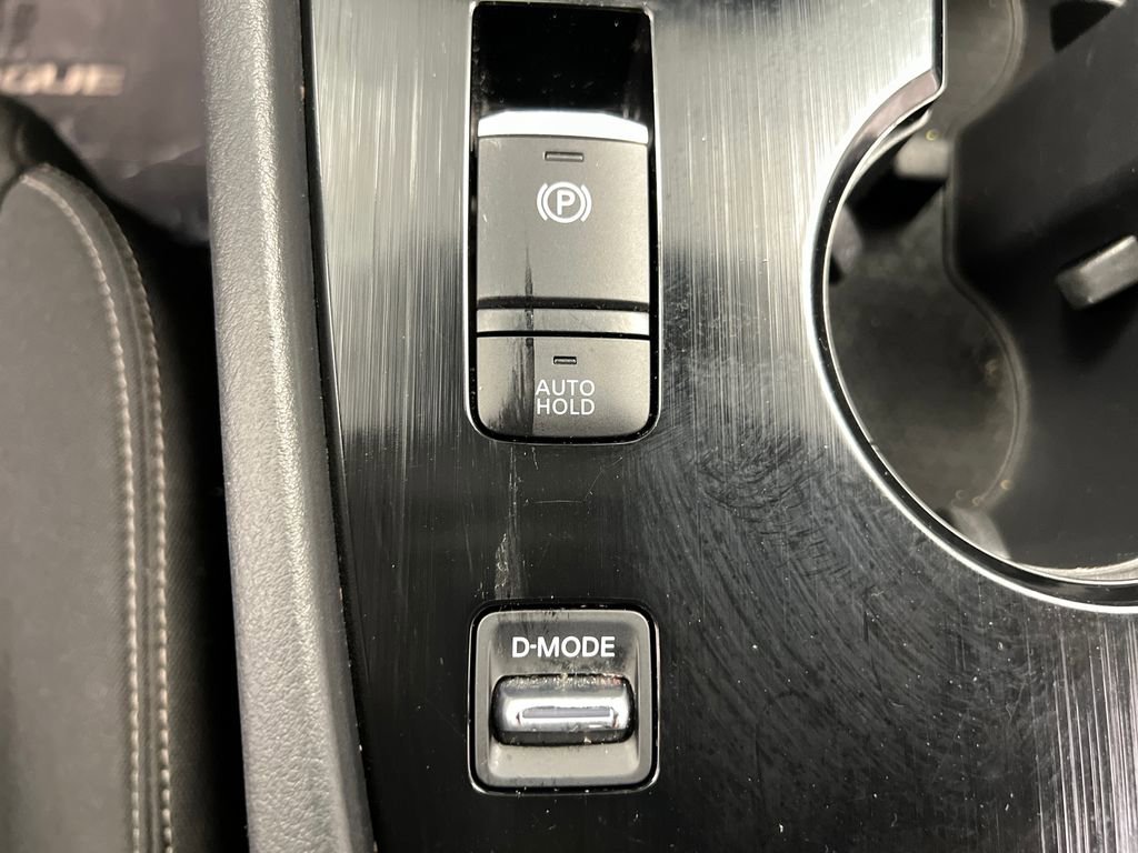 Used 2024 Nissan Rogue S FWD image 43