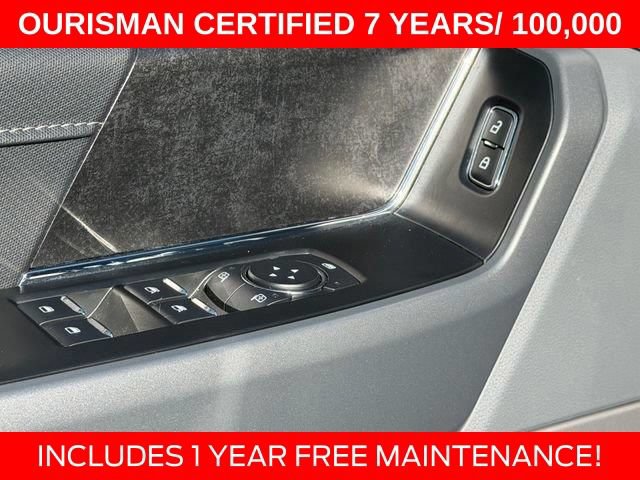 Used 2025 Ford F150 Lightning Flash AWD/4WD image 17
