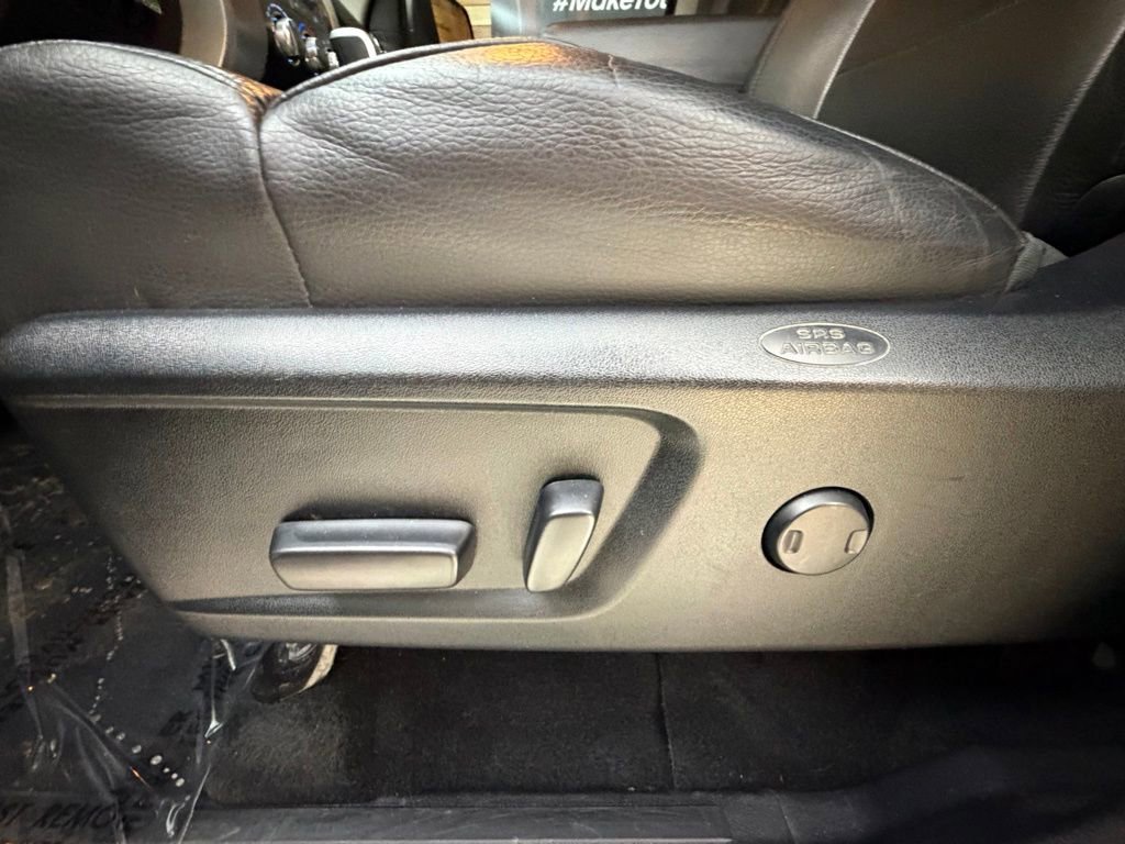 Used 2021 Toyota Tundra SR5 w/ SR5 Leather Package image 24