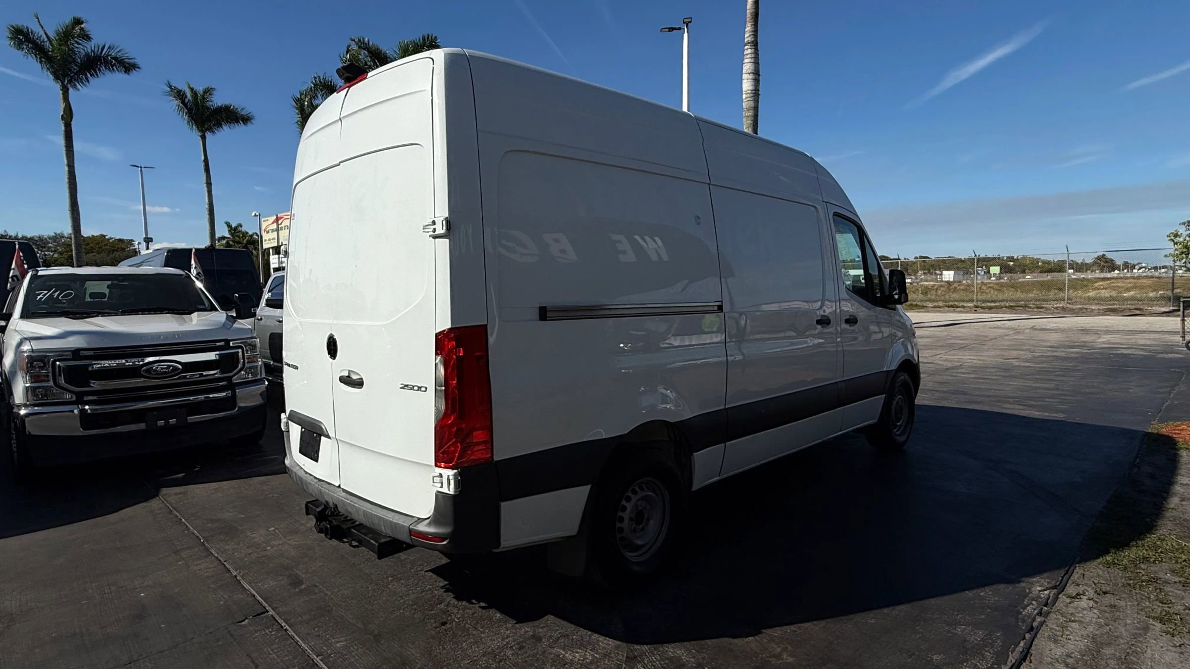 Used 2022 Mercedes-Benz Sprinter 2500 image 5