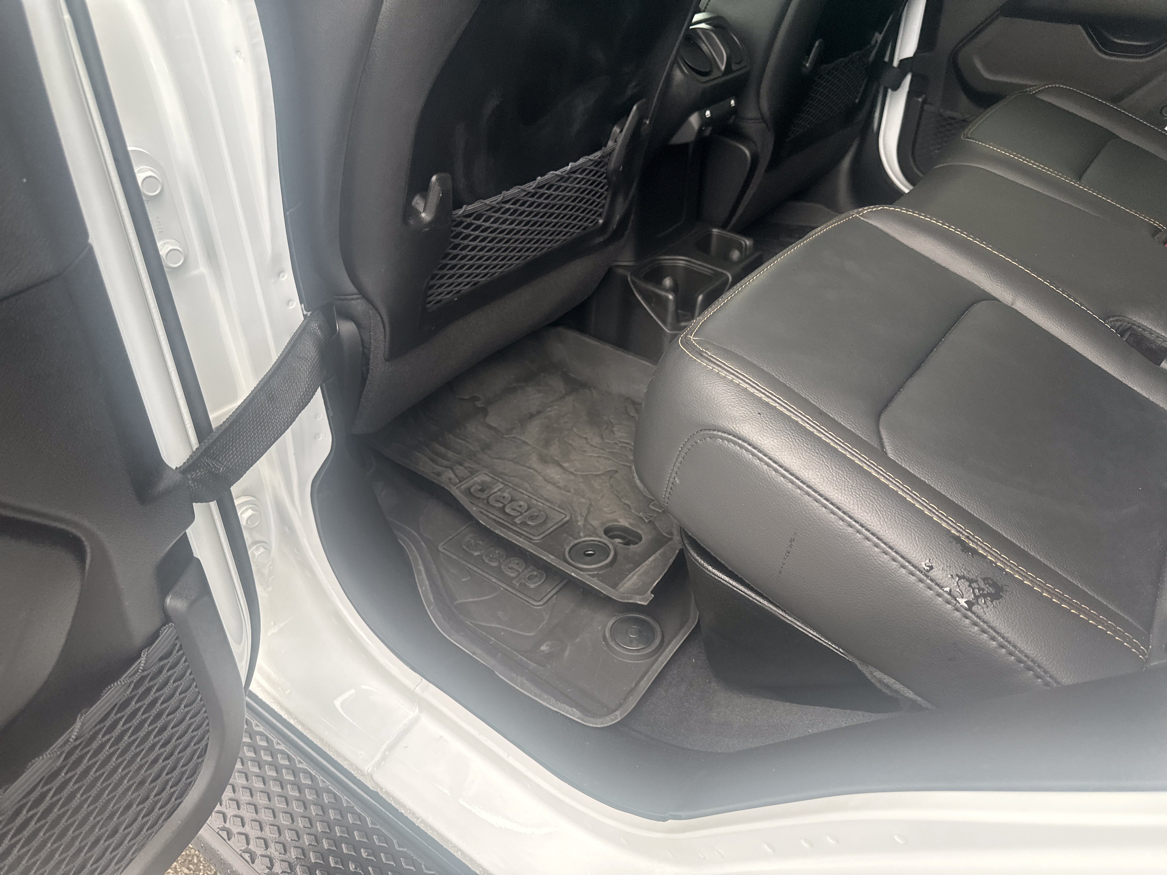 Used 2025 Jeep Gladiator Sport AWD/4WD image 20