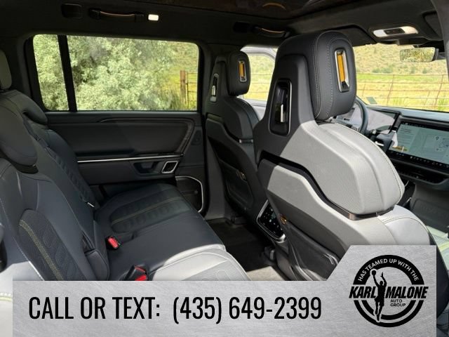 Used 2024 Rivian R1S Launch Edition AWD/4WD image 35