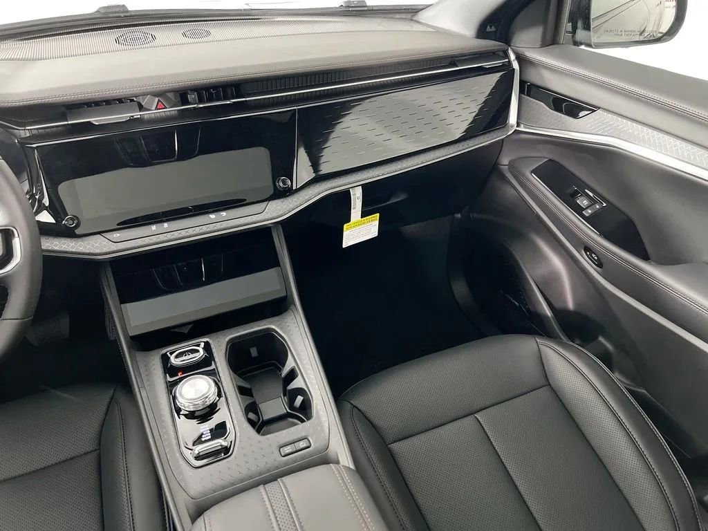 Used 2025 Jeep Wagoneer S Limited image 26