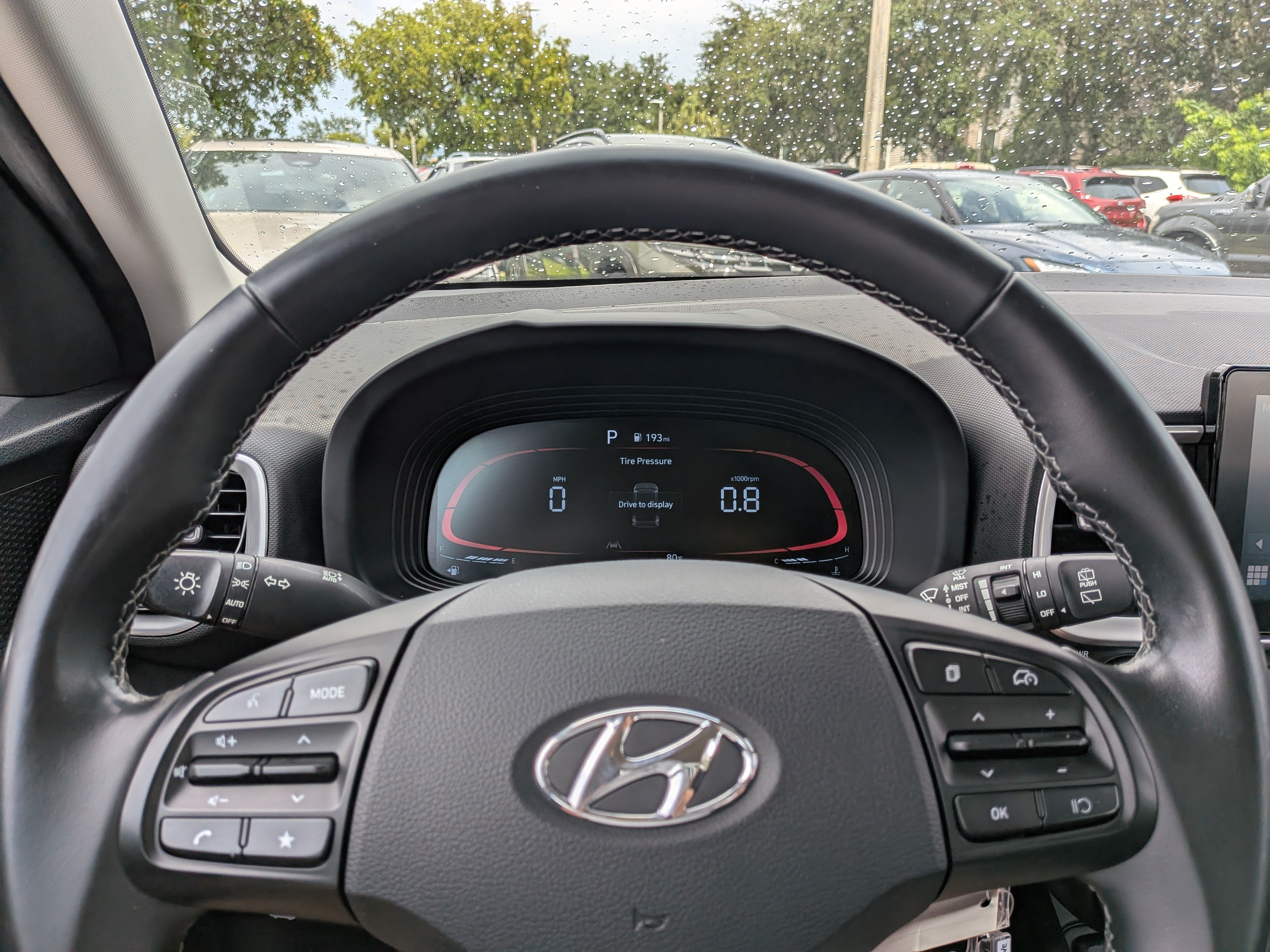 Used 2023 Hyundai Venue SEL FWD image 26