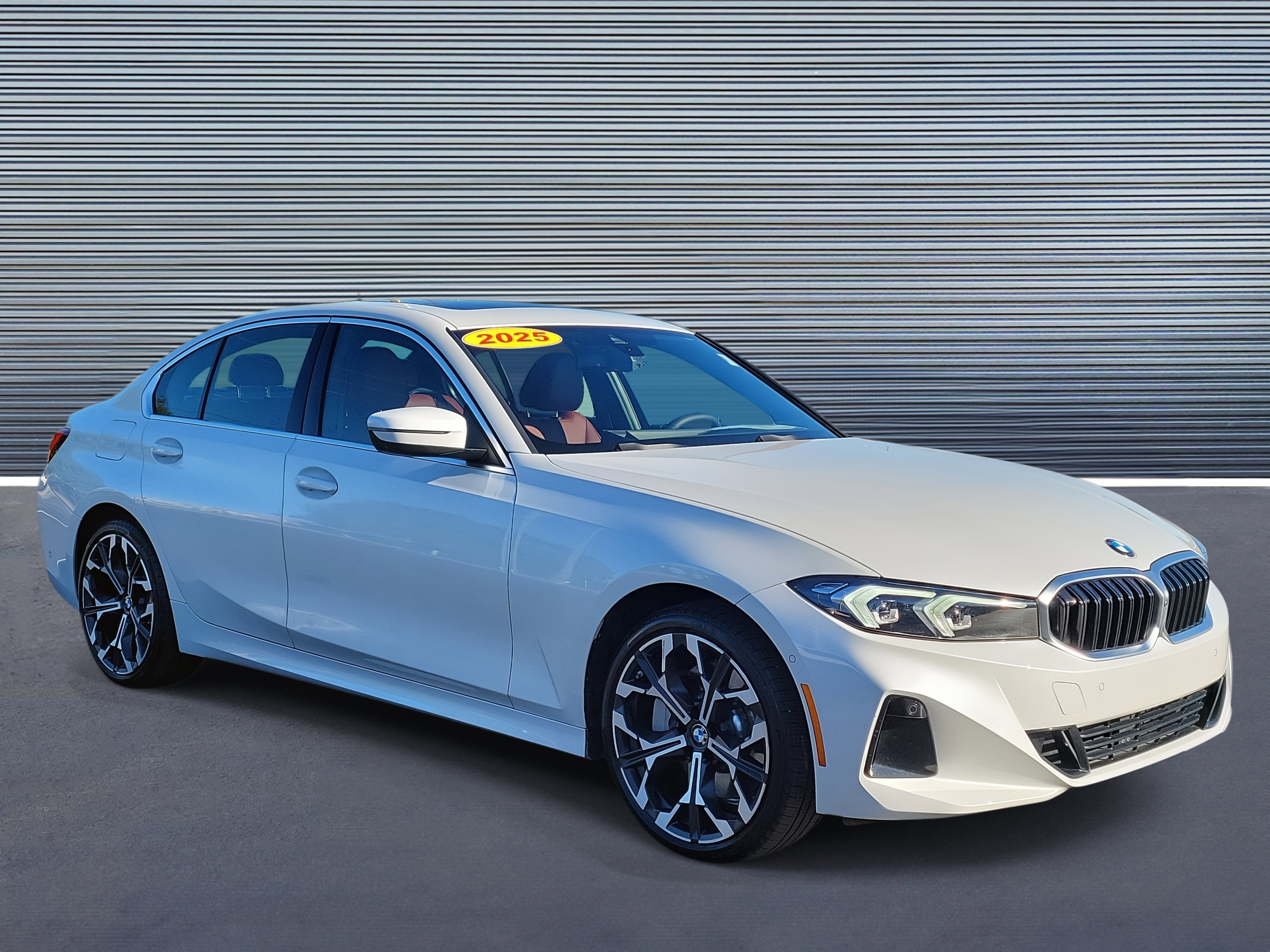 Used 2025 BMW 330i Sedan video 2