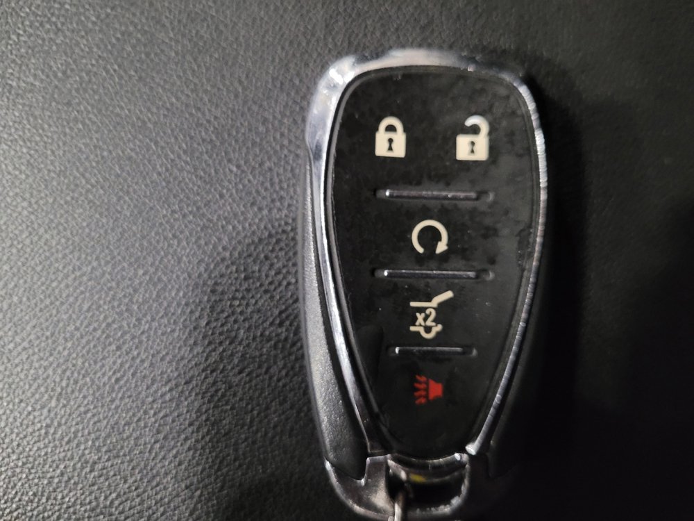 Used 2020 Chevrolet Equinox LT image 32