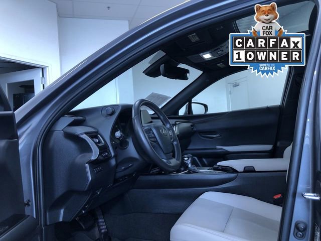 Used 2020 Lexus UX 250h w/ Premium Package image 2