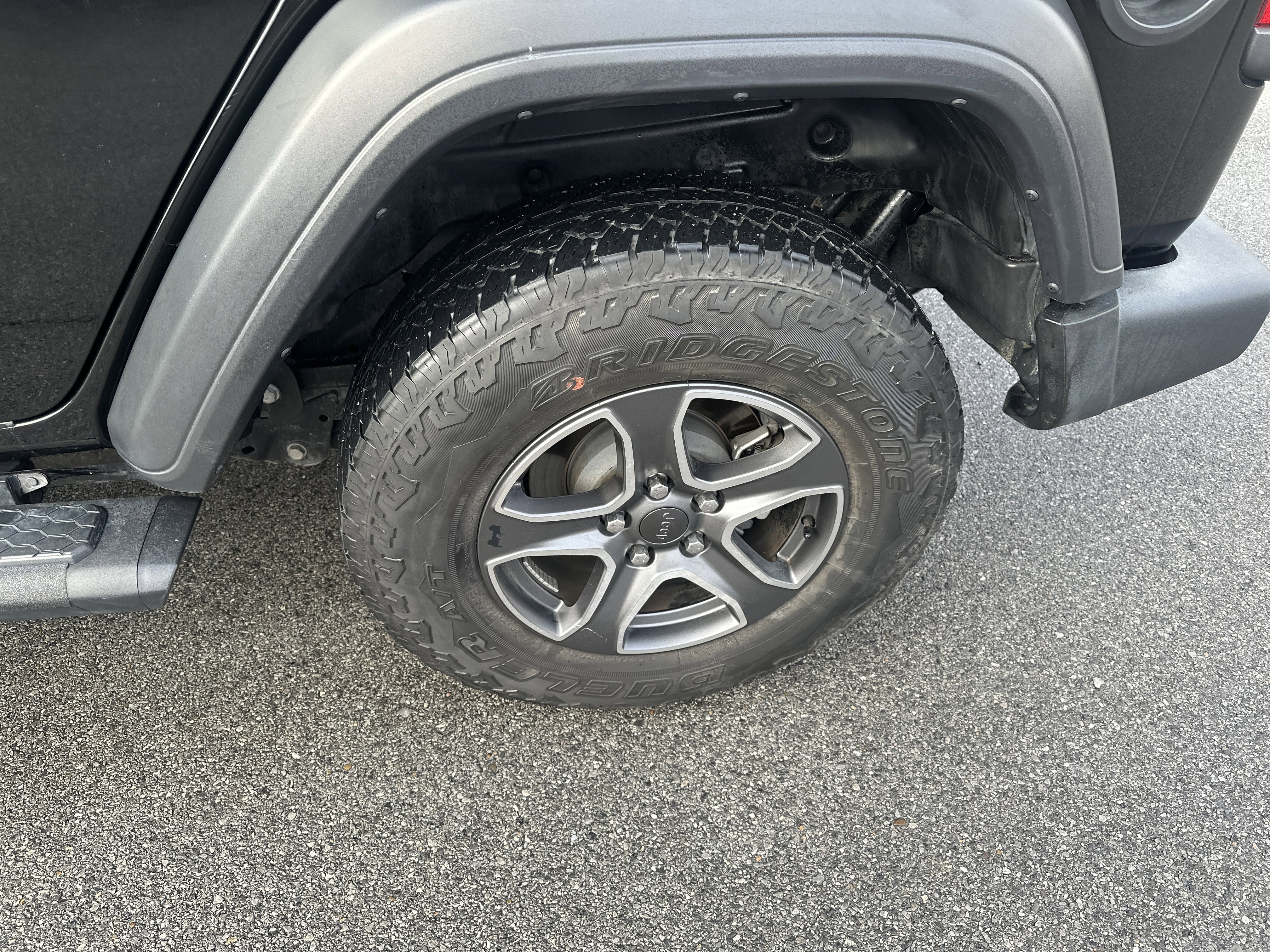 Used 2020 Jeep Wrangler Unlimited Sport image 23