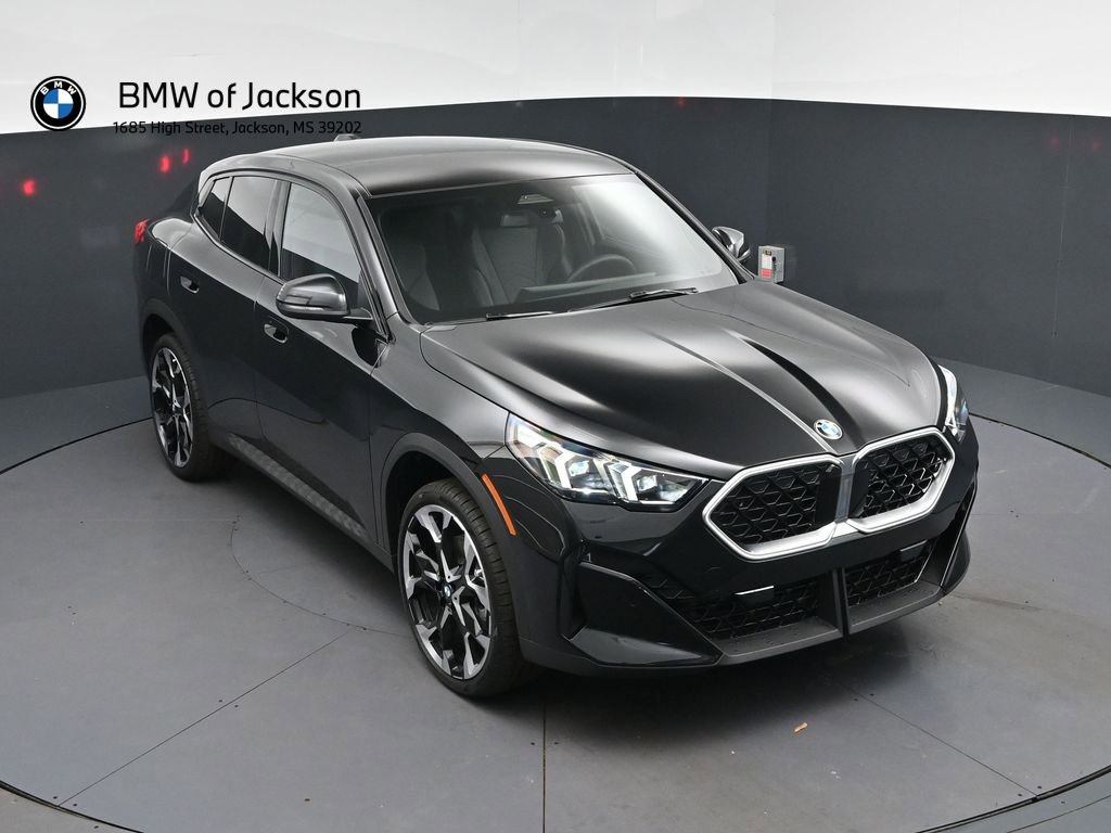 New 2026 BMW X2 xDrive28i w/ Convenience Package AWD/4WD image 1