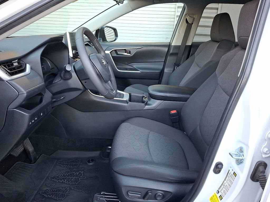 Used 2024 Toyota RAV4 AWD Hybrid w/ Weather Package image 16