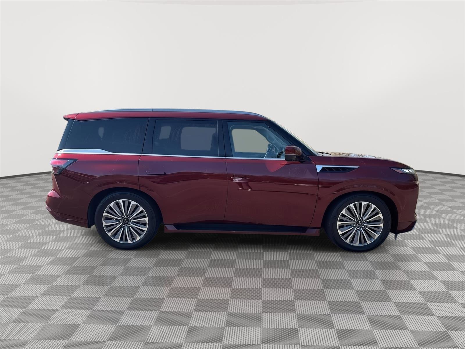 Certified 2025 INFINITI QX80 Sensory image 5