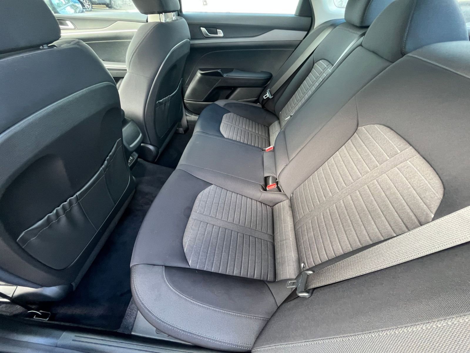 Used 2025 Kia K5 LXS image 27