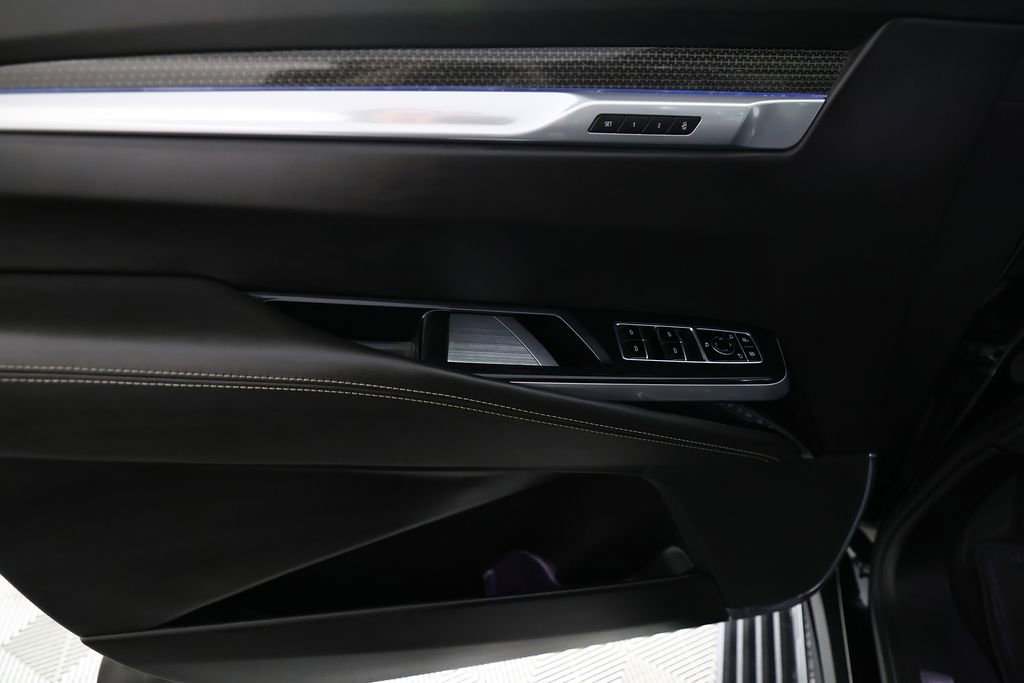 Used 2025 Cadillac Escalade V image 19