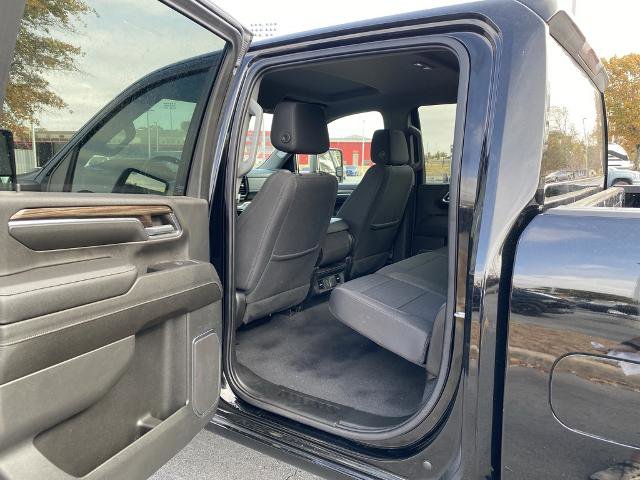 Used 2024 Chevrolet Silverado 2500 LT w/ Convenience Package image 26