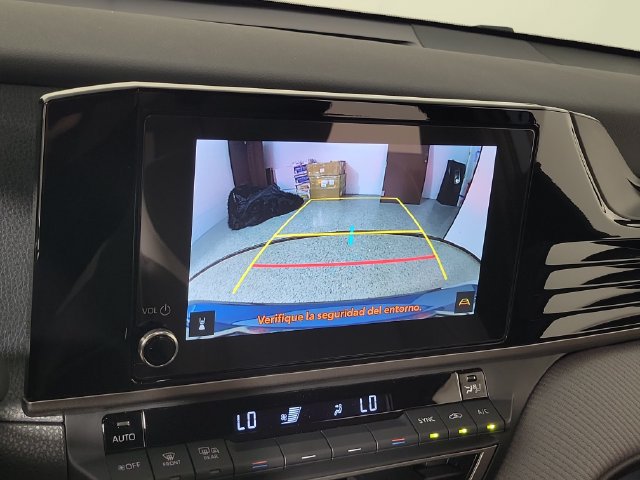 Used 2026 Toyota Camry SE FWD image 29