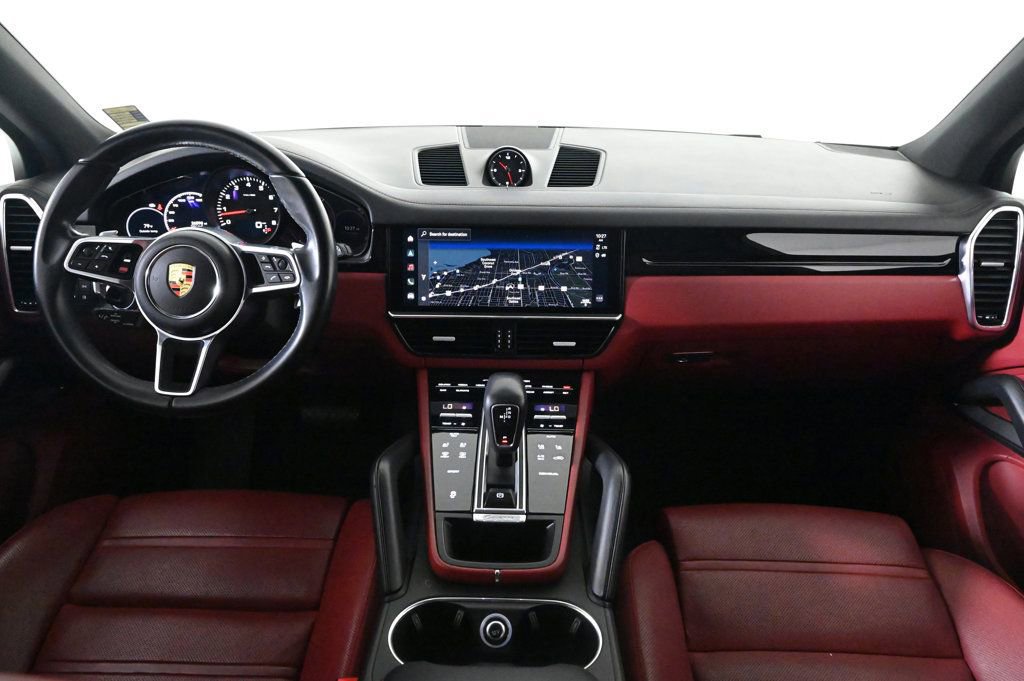 Certified 2022 Porsche Cayenne image 11