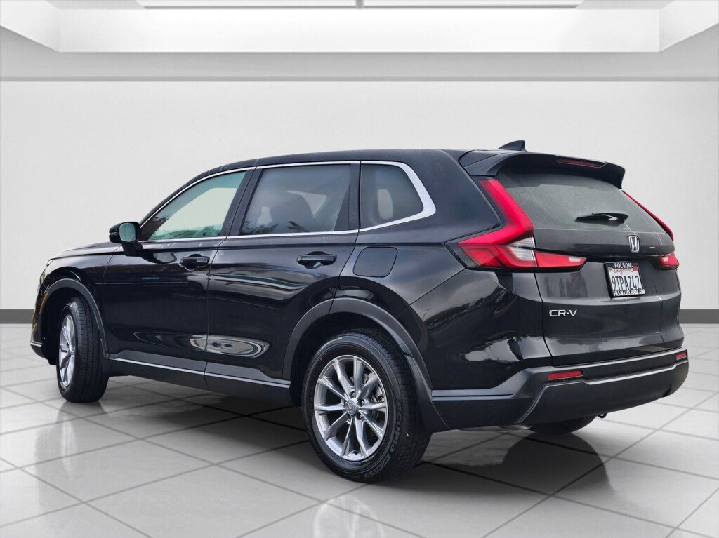 Certified 2025 Honda CR-V EX image 7